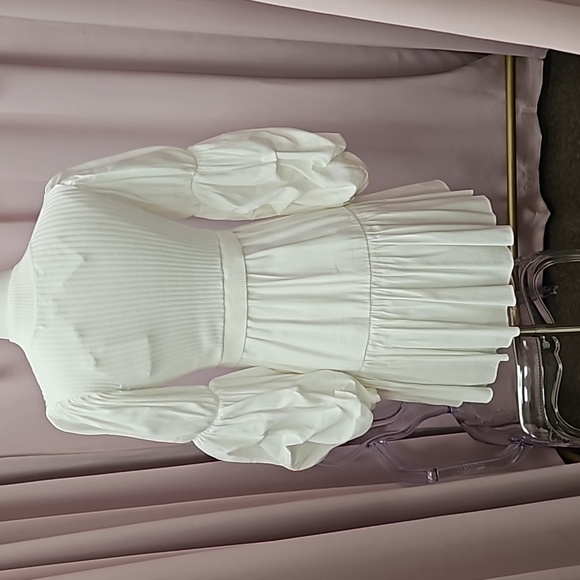 'English factory' puff sleeve sweater dress - Picture 4 of 4